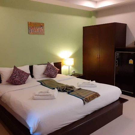 Nicha Residence Kamala Beach Exterior photo