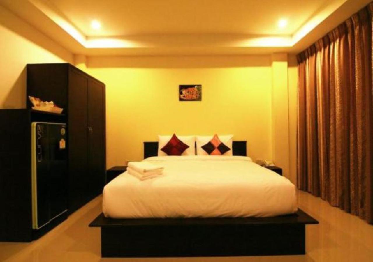 Nicha Residence Kamala Beach Exterior photo